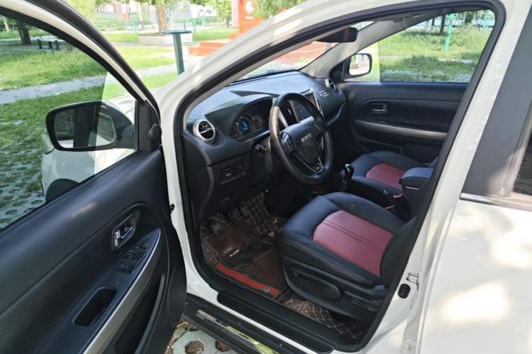Used Haval H1 2017 Red Label 1.5L Manual Luxury Model Driver Seat
