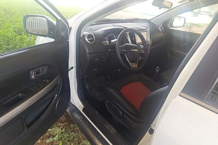 Used Haval H1 2017 Red-Label 1.5L AMT Luxury Model Driver Seat