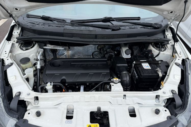 Used Haval H1 2017 Red-Label 1.5L AMT Luxury Model Engine Bay