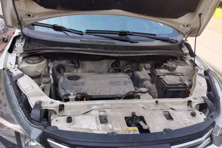 Used Haval H1 2017 Red-Label 1.5L AMT Luxury Model Engine Bay