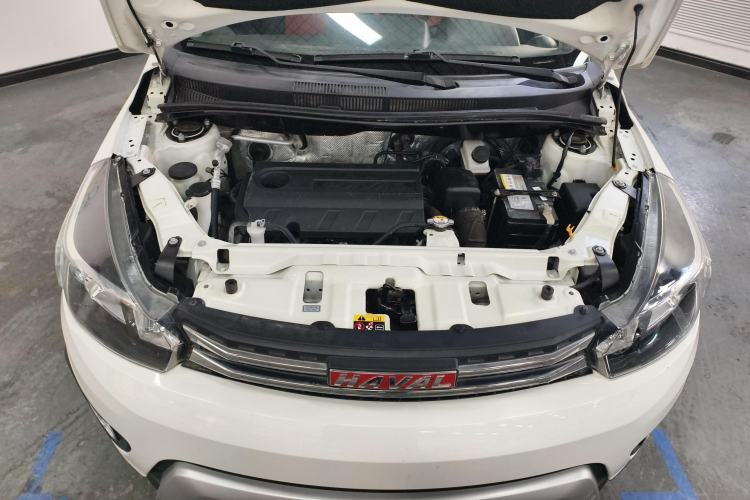 Used Haval H1 2017 Red Label 1.5L Manual Luxury Model Engine Bay
