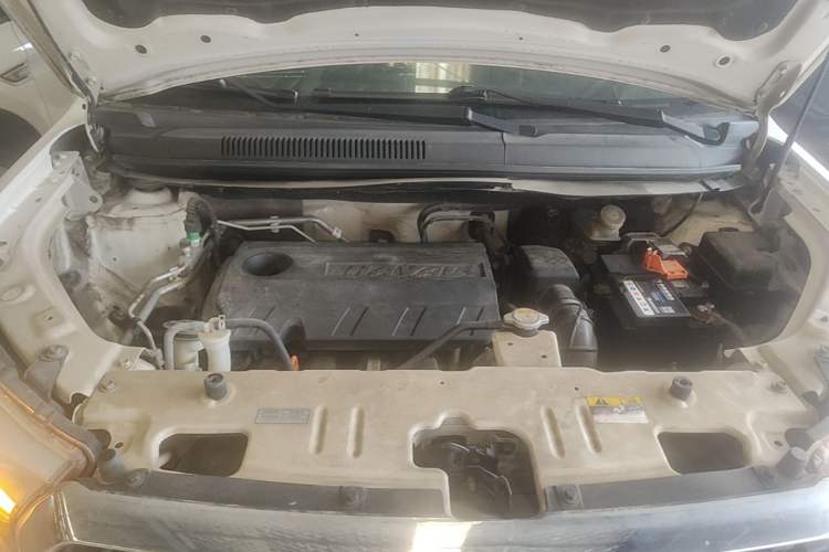 Used Haval H1 2017 Blue Label 1.5L Manual Luxury Model Engine Bay