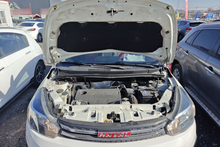 Used Haval H1 2017 Red-Label 1.5L AMT Luxury Model Engine Bay