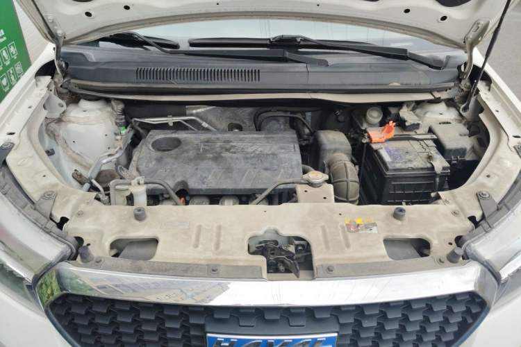 Used Haval H1 2017 Blue-Label 1.5L AMT Luxury Model Engine Bay