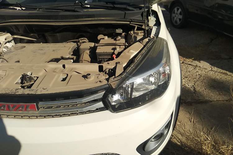 Used Haval H1 2017 Red-Label 1.5L AMT Comfort Model Engine Bay Left