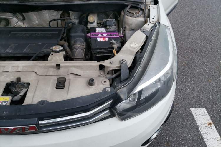 Used Haval H1 2017 Red Label 1.5L Manual Standard Model Engine Bay Left