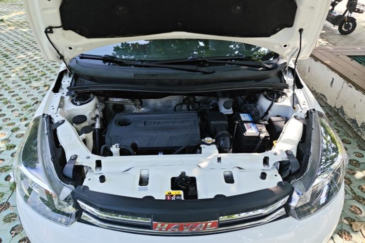 Used Haval H1 2017 Red Label 1.5L Manual Luxury Model Engine Bay