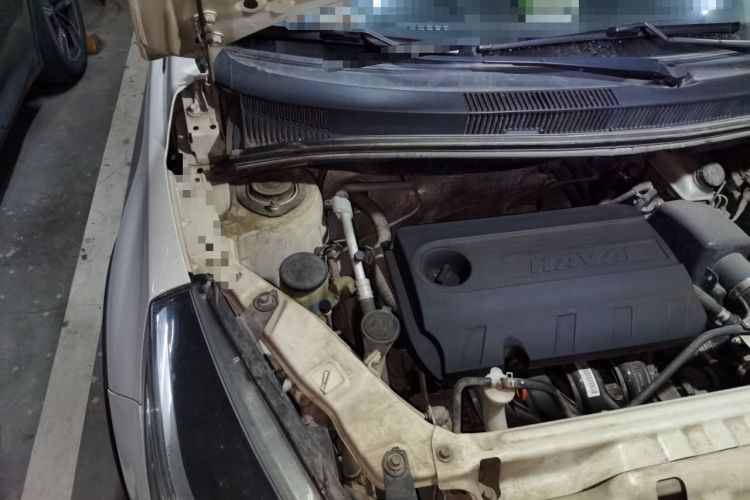 Used Haval H1 2017 Red-Label 1.5L AMT Comfort Model Engine Bay Right