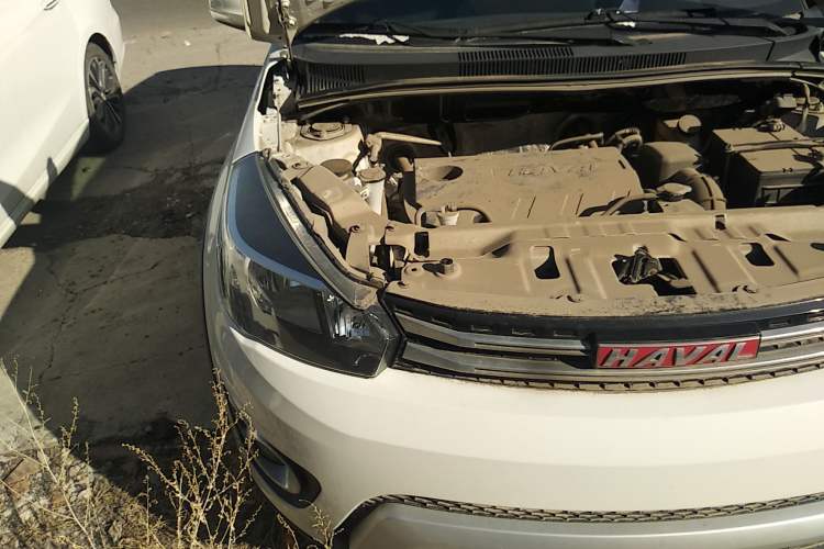 Used Haval H1 2017 Red-Label 1.5L AMT Comfort Model Engine Bay Right