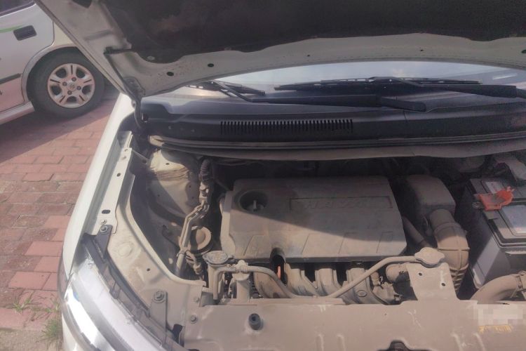 Used Haval H1 2017 Blue Label 1.5L AMT Standard Model Engine Bay Right