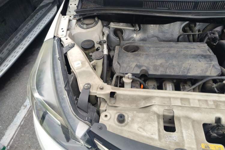 Used Haval H1 2017 Red-Label 1.5L AMT Comfort Model Engine Bay Right
