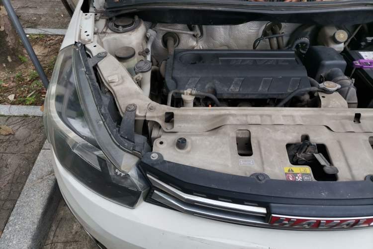 Used Haval H1 2017 Red Label 1.5L Manual Standard Model Engine Bay Right