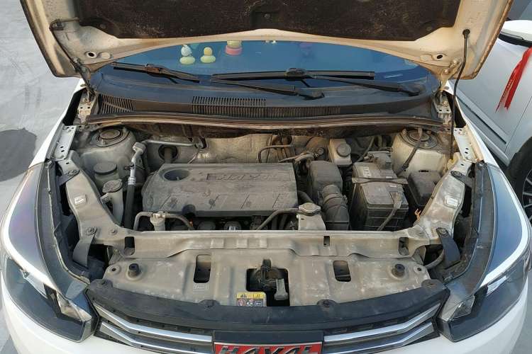 Used Haval H1 2017 Red Label 1.5L Manual Luxury Model Engine Bay