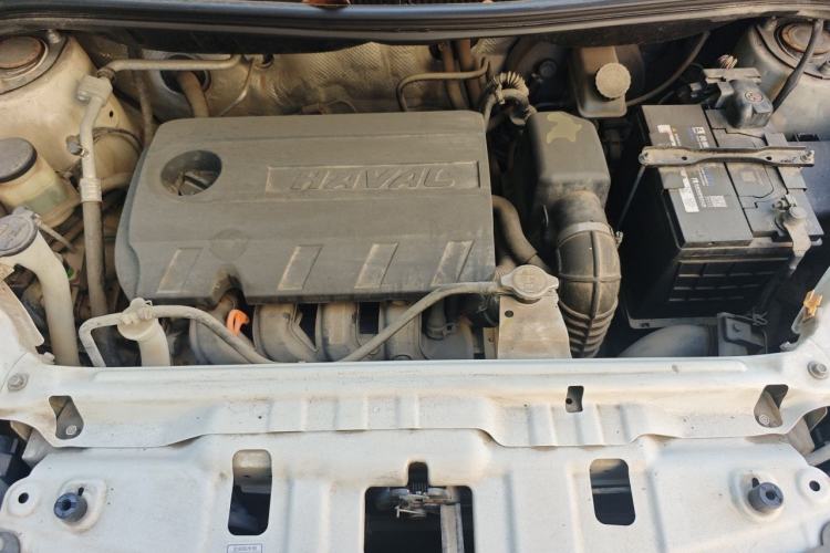 Used Haval H1 2017 Red-Label 1.5L AMT Luxury Model Engine Bay