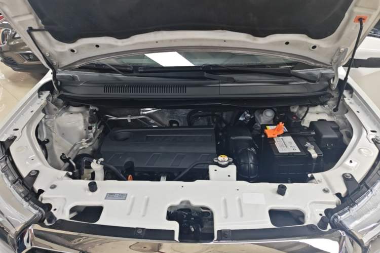 Used Haval H1 2017 Blue Label 1.5L AMT Standard Model Engine Bay