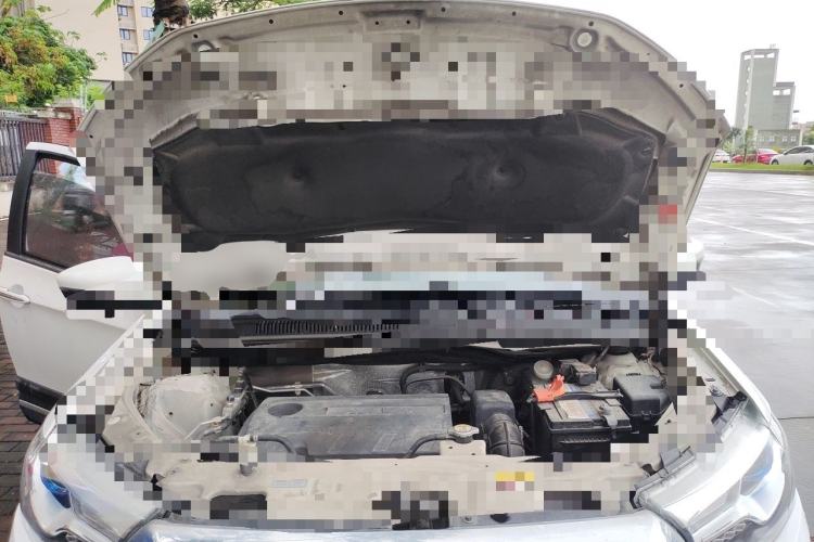Used Haval H1 2017 Blue Label 1.5L AMT Luxury Model Engine Bay