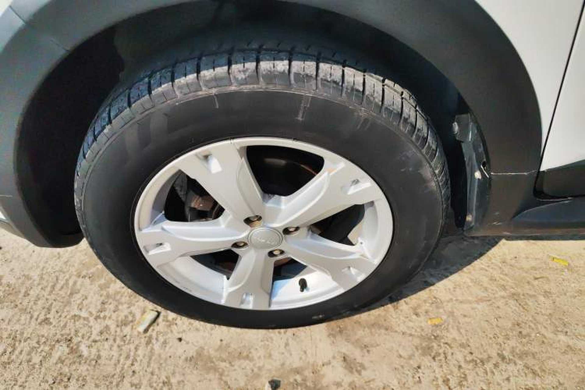 Used Haval H1 2017 Red-Label 1.5L AMT Comfort Model Exterior 1