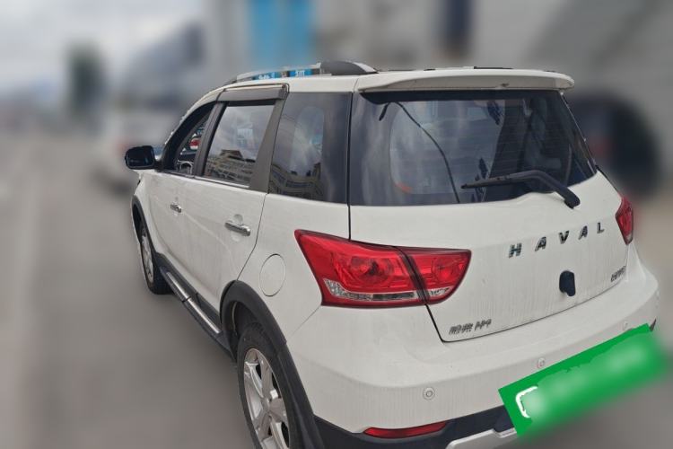 Used Haval H1 2017 Red-Label 1.5L AMT Luxury Model Exterior 3