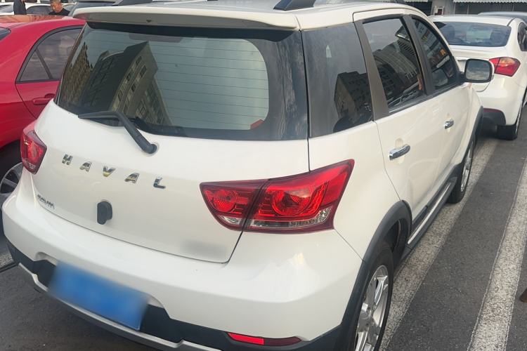 Used Haval H1 2017 Red-Label 1.5L AMT Comfort Model Exterior 3