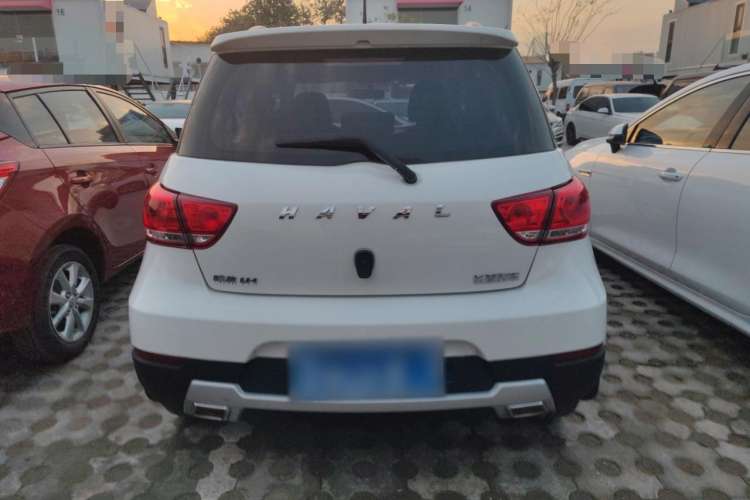 Used Haval H1 2017 Red-Label 1.5L AMT Comfort Model Exterior 4