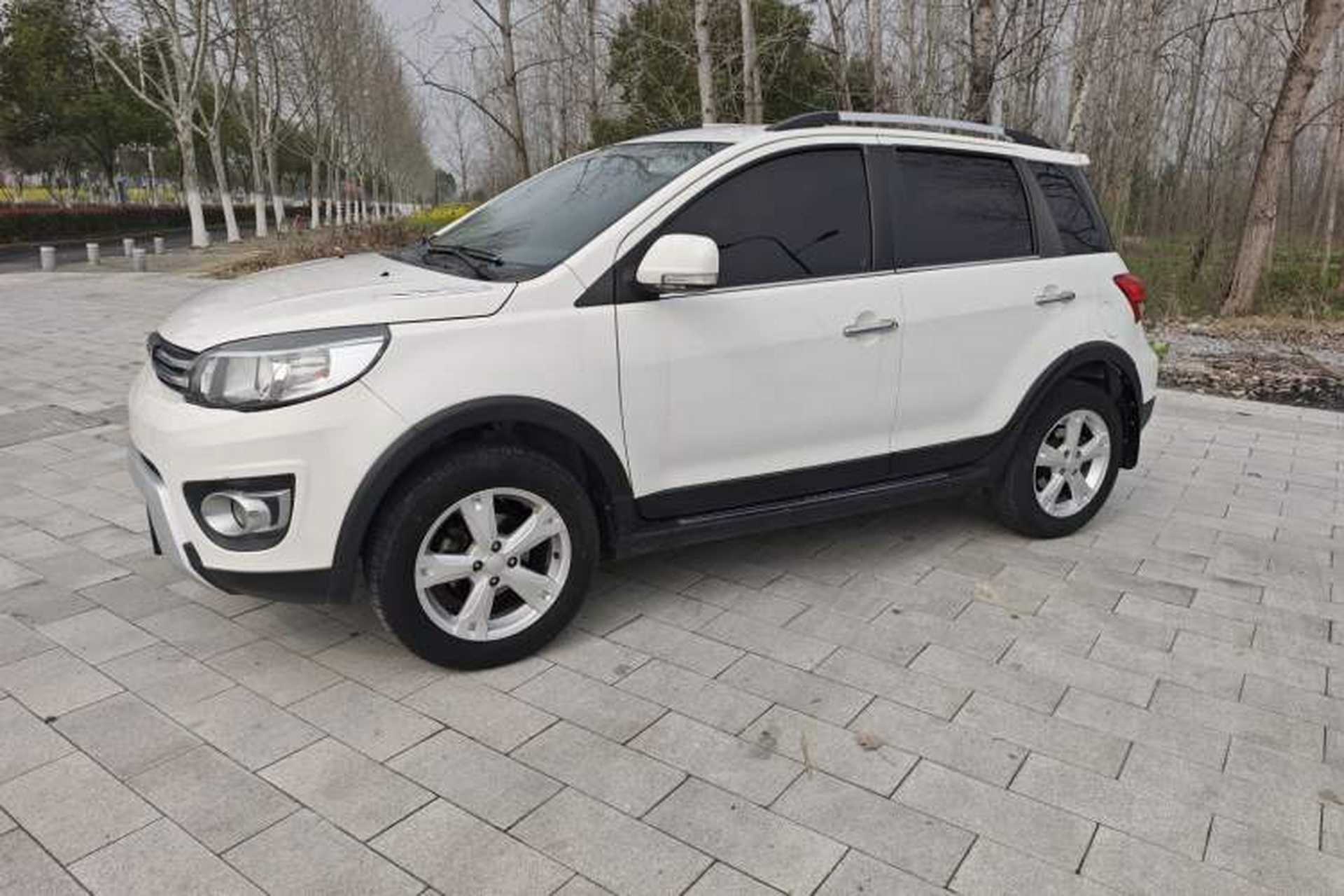 Used Haval H1 2017 Red-Label 1.5L AMT Comfort Model Exterior 4