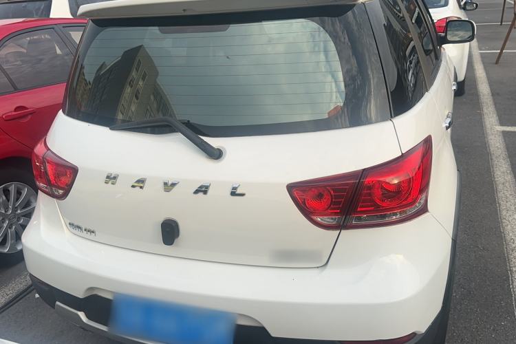 Used Haval H1 2017 Red-Label 1.5L AMT Comfort Model Exterior 4