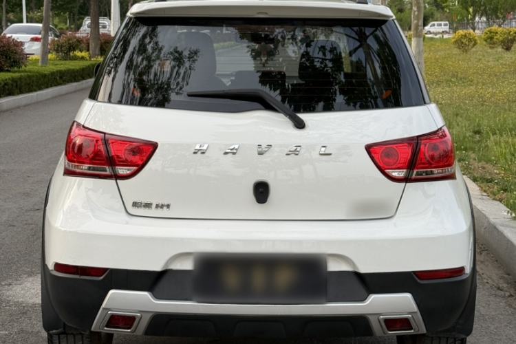 Used Haval H1 2017 Red-Label 1.5L Manual Comfort Model Exterior 6
