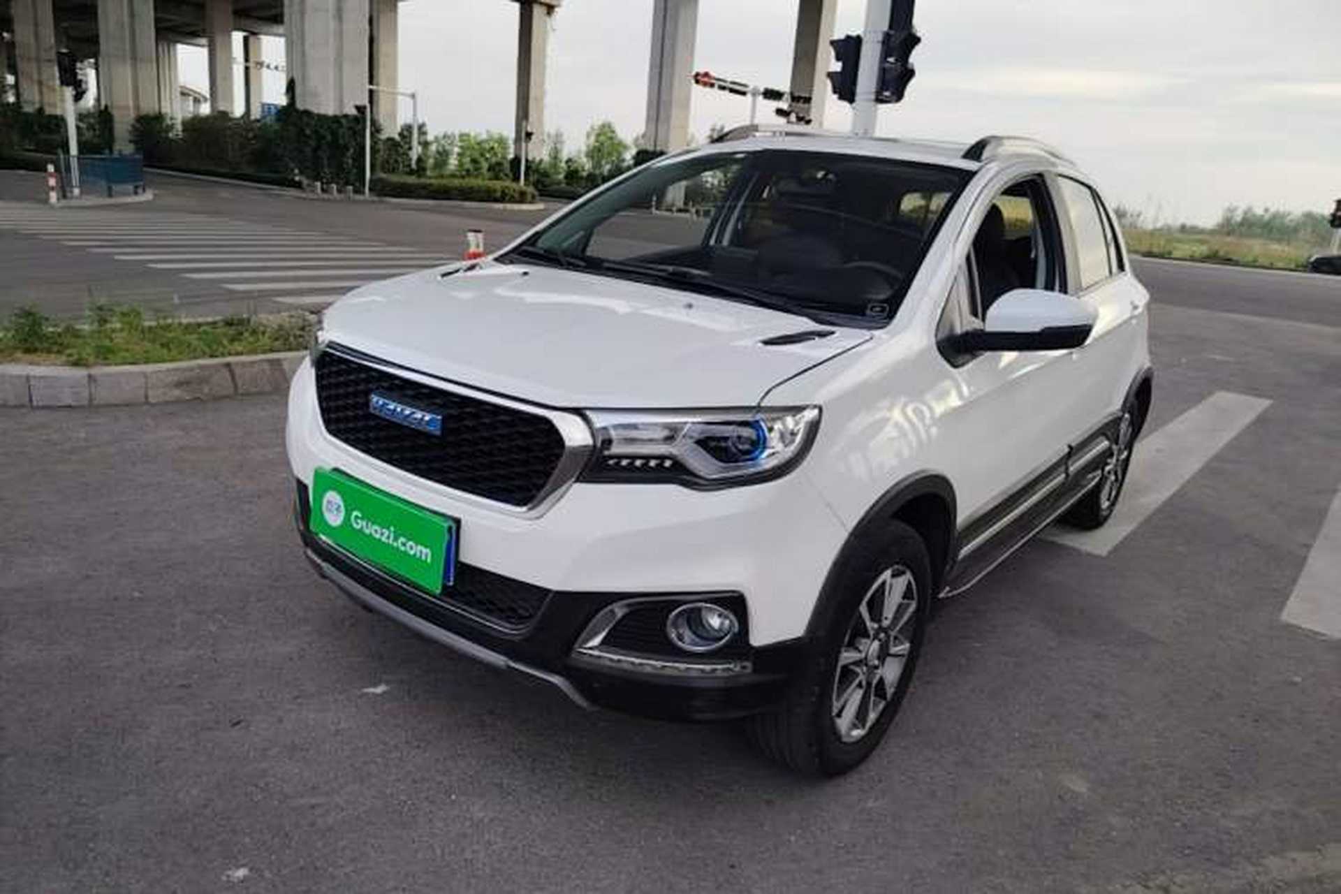 Used Haval H1 2017 Blue-Label 1.5L AMT Luxury Model Front Left 45 Deg