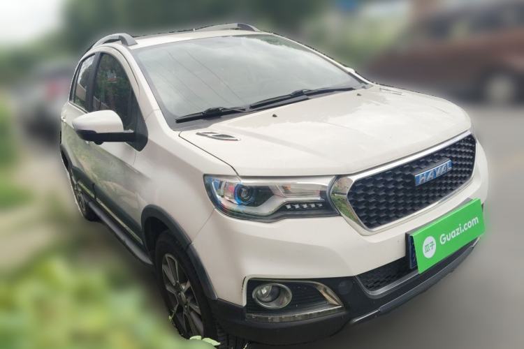 Used Haval H1 2017 Blue-Label 1.5L AMT Luxury Model Front Right 45 Deg