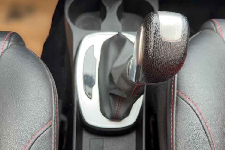 Used Haval H1 2017 Red-Label 1.5L AMT Luxury Model Gear Lever