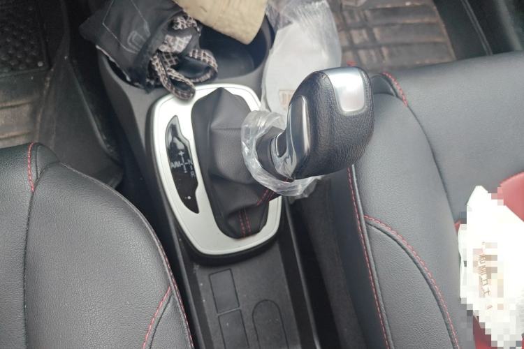Used Haval H1 2017 Red-Label 1.5L AMT Luxury Model Gear Lever