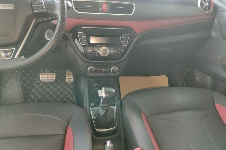 Used Haval H1 2017 Blue Label 1.5L AMT Standard Model Gear Lever