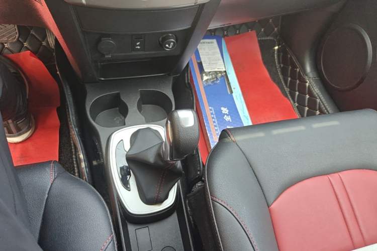 Used Haval H1 2017 Red-Label 1.5L AMT Luxury Model Gear Lever