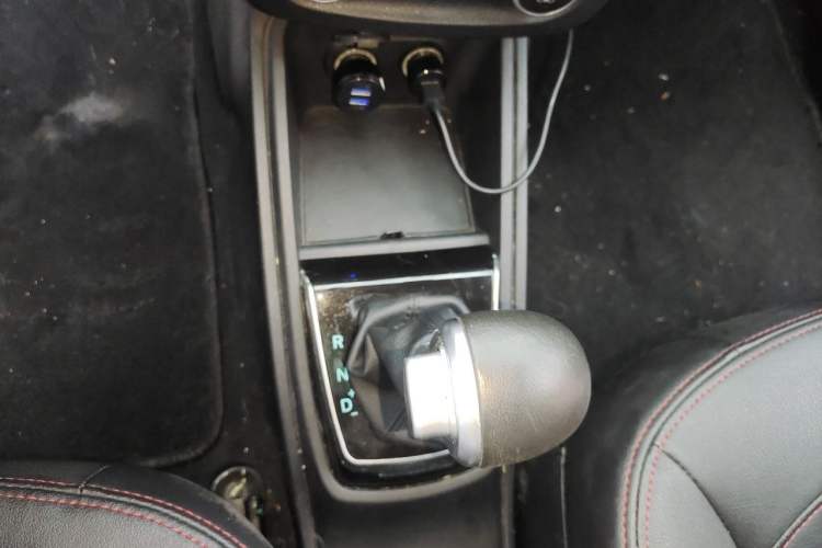 Used Haval H1 2017 Blue Label 1.5L AMT Luxury Model Gear Lever