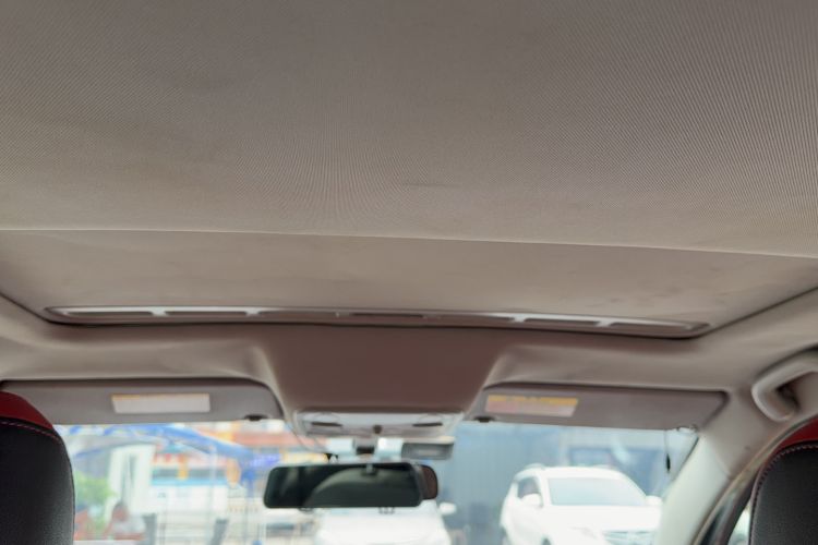 Used Haval H1 2017 Red-Label 1.5L AMT Luxury Model Headliner