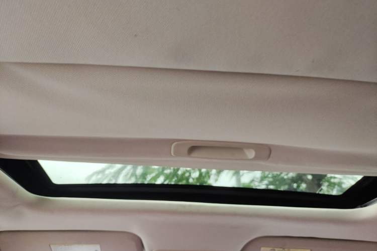 Used Haval H1 2017 Blue Label 1.5L AMT Luxury Model Headliner