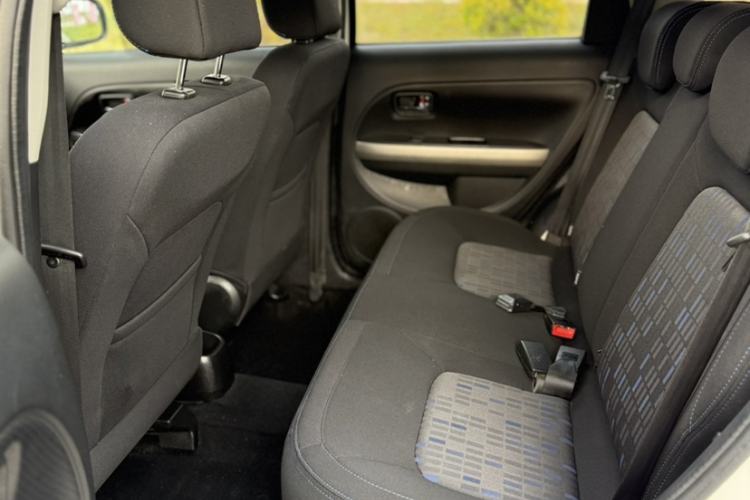 Used Haval H1 2017 Red-Label 1.5L Manual Comfort Model Interior 2