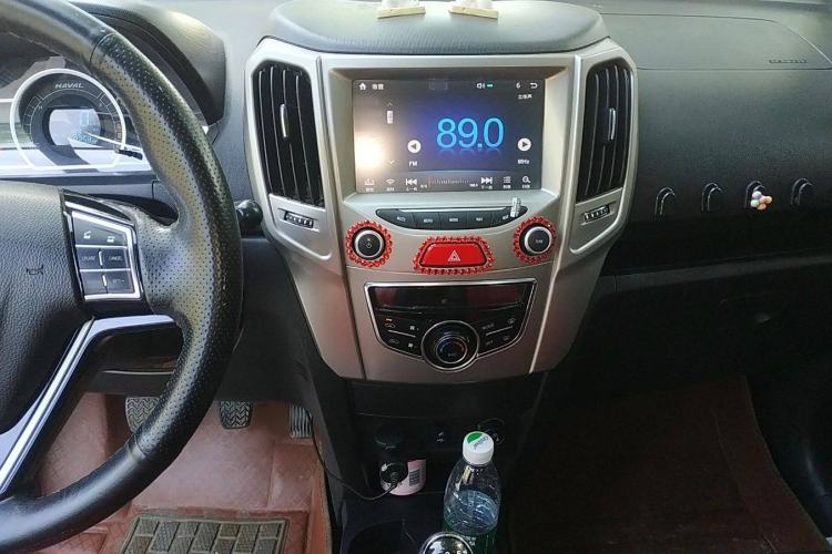 Used Haval H1 2017 Red Label 1.5L Manual Luxury Model Interior 5