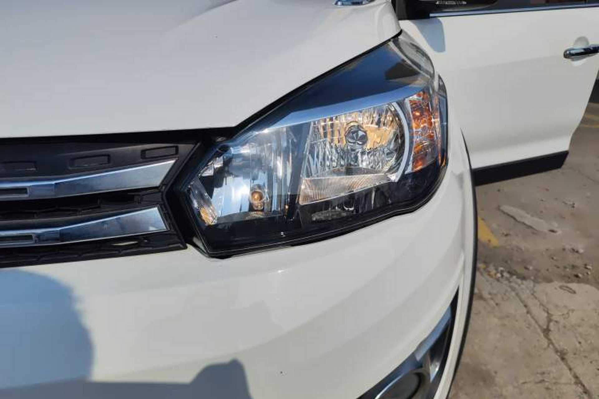 Used Haval H1 2017 Red-Label 1.5L AMT Comfort Model Left Front Headlight