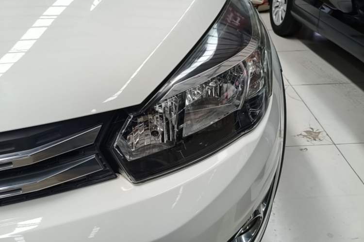 Used Haval H1 2017 Red Label 1.5L Manual Standard Model Left Front Headlight