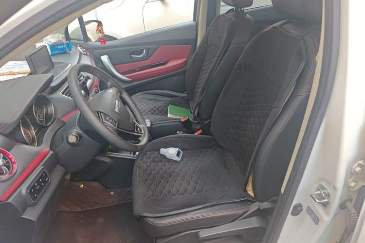 Used Haval H1 2017 Blue-Label 1.5L AMT Luxury Model Left Front Seat