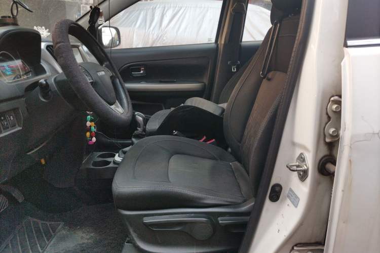 Used Haval H1 2017 Red-Label 1.5L AMT Comfort Model Left Front Seat
