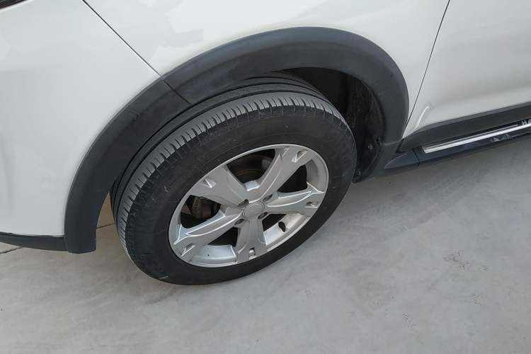 Used Haval H1 2017 Red Label 1.5L Manual Luxury Model Left Front Wheel Hub