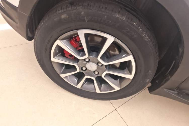 Used Haval H1 2017 Blue Label 1.5L AMT Standard Model Left Front Wheel Hub