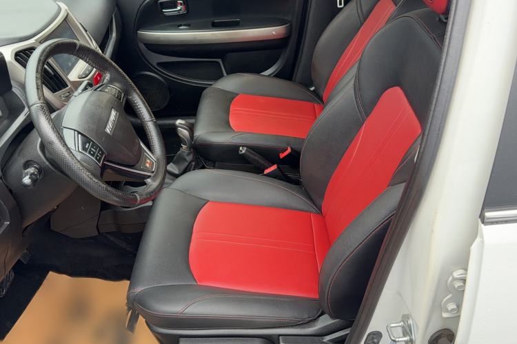 Used Haval H1 2017 Red-Label 1.5L AMT Luxury Model Left Rear Seat