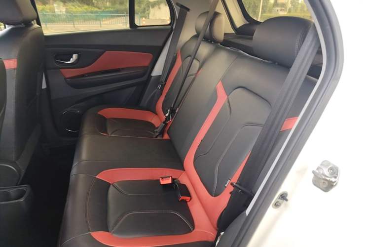 Used Haval H1 2017 Blue-Label 1.5L AMT Luxury Model Left Rear Seat