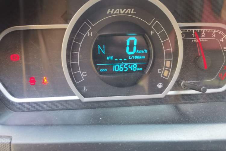 Used Haval H1 2017 Red-Label 1.5L AMT Luxury Model Odometer Close Up