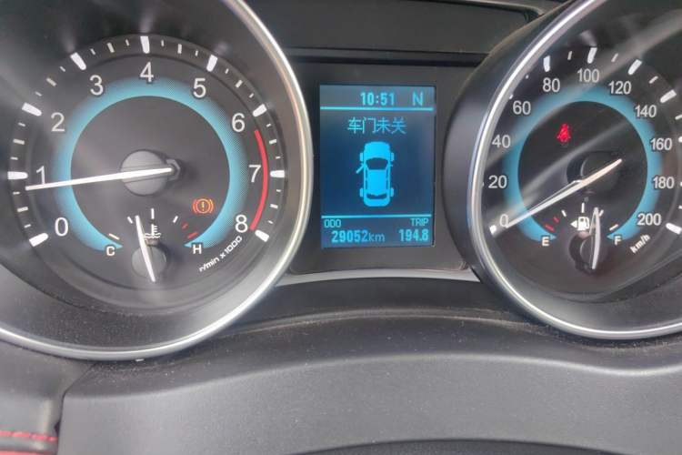 Used Haval H1 2017 Blue Label 1.5L AMT Standard Model Odometer Close Up