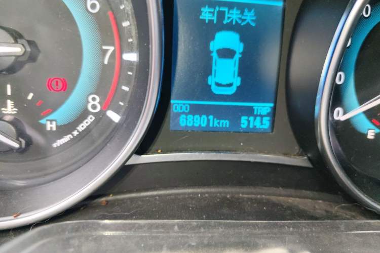 Used Haval H1 2017 Blue-Label 1.5L AMT Luxury Model Odometer Close Up