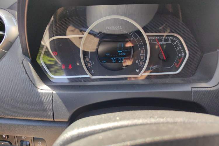 Used Haval H1 2017 Red Label 1.5L Manual Luxury Model Odometer Close Up